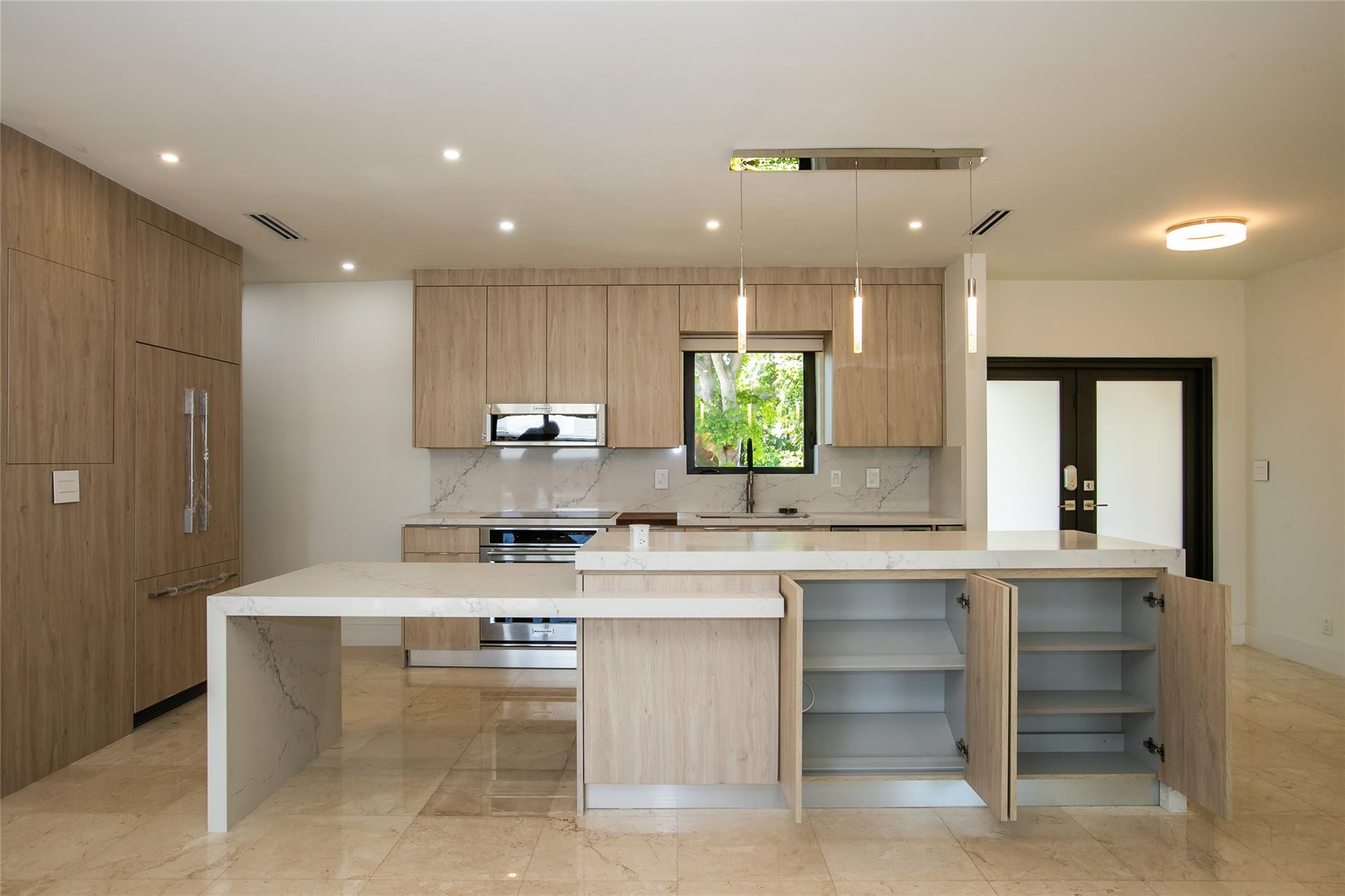 1806 NE 22nd, Fort Lauderdale FL 33305