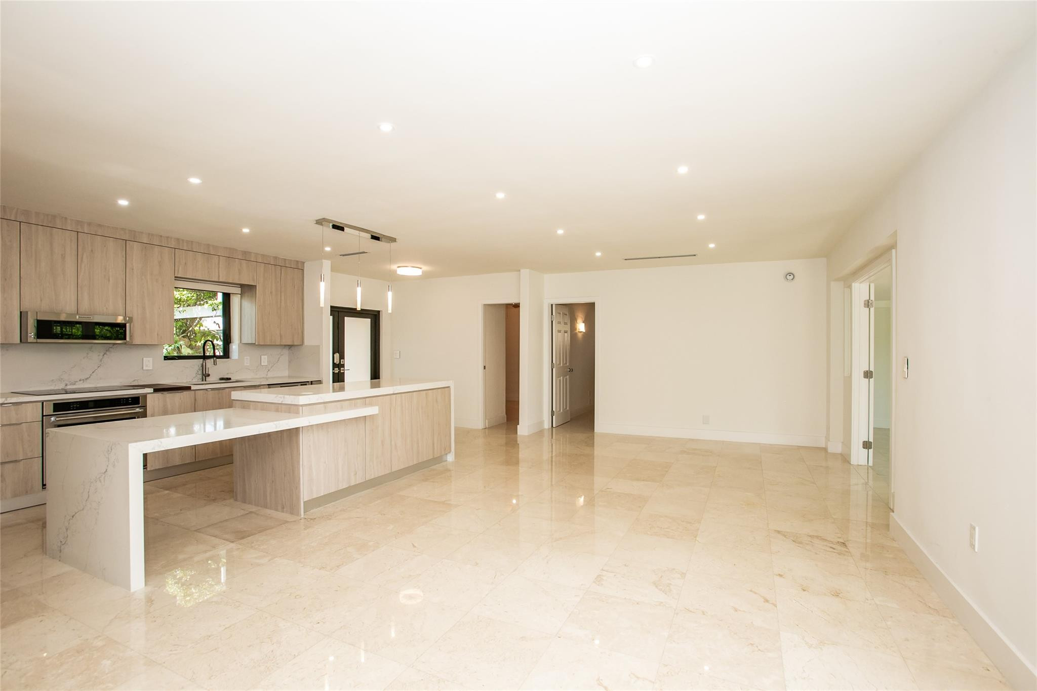 1806 NE 22nd, Fort Lauderdale FL 33305