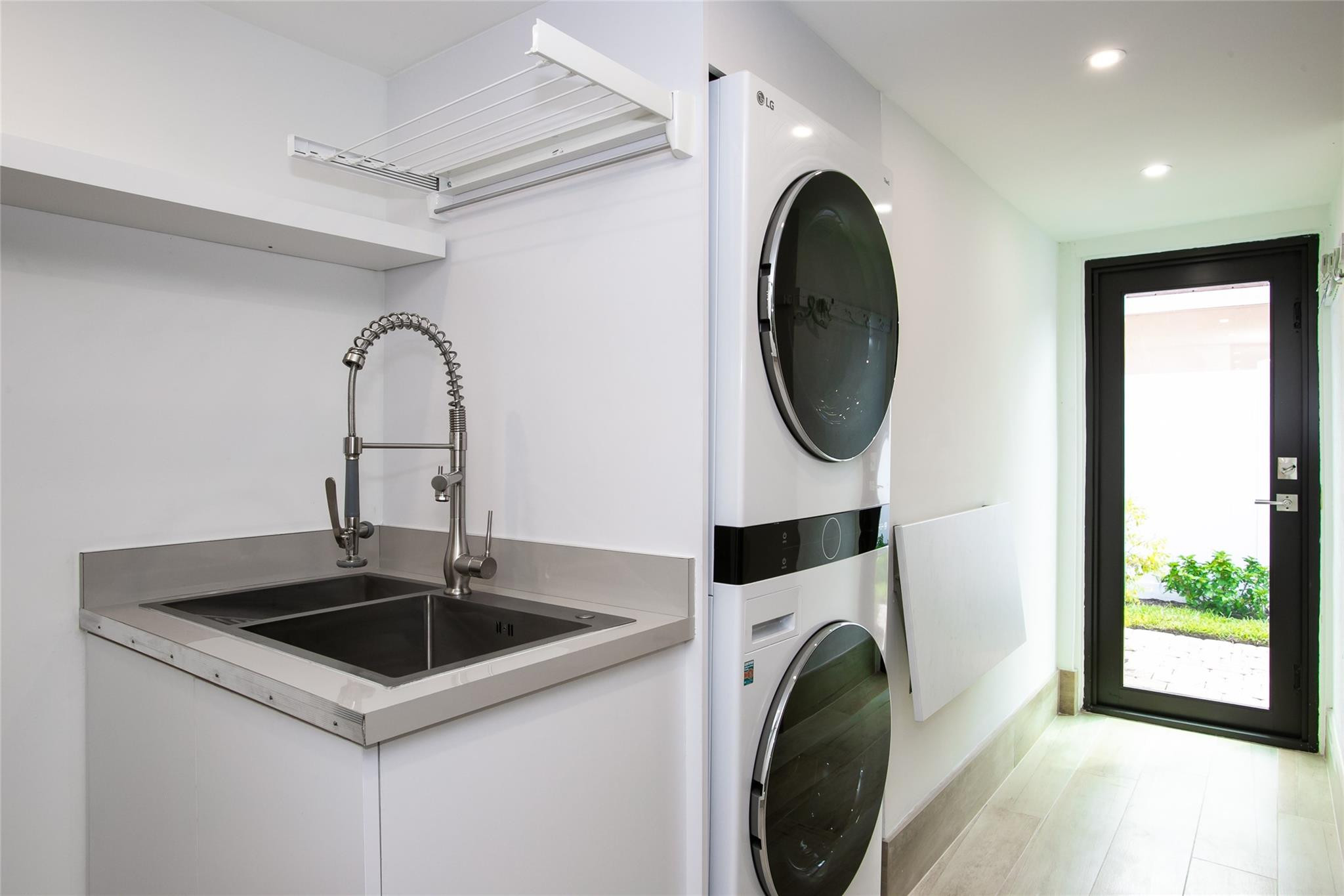 1806 NE 22nd, Fort Lauderdale FL 33305