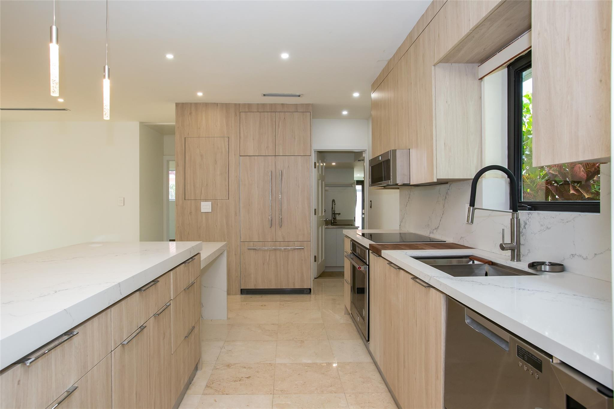 1806 NE 22nd, Fort Lauderdale FL 33305