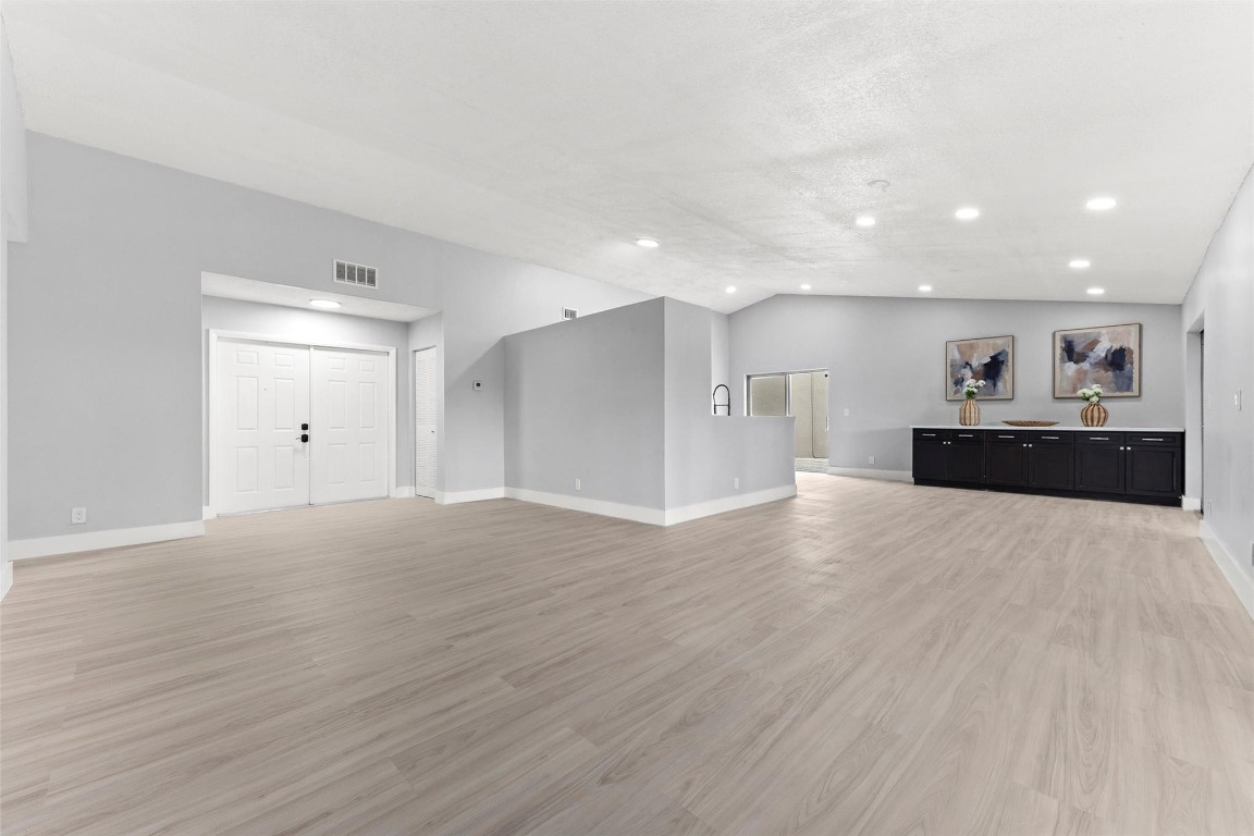 9918 Moss Pond, Boca Raton FL 33496