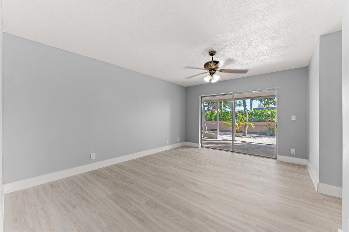 9918 Moss Pond, Boca Raton FL 33496