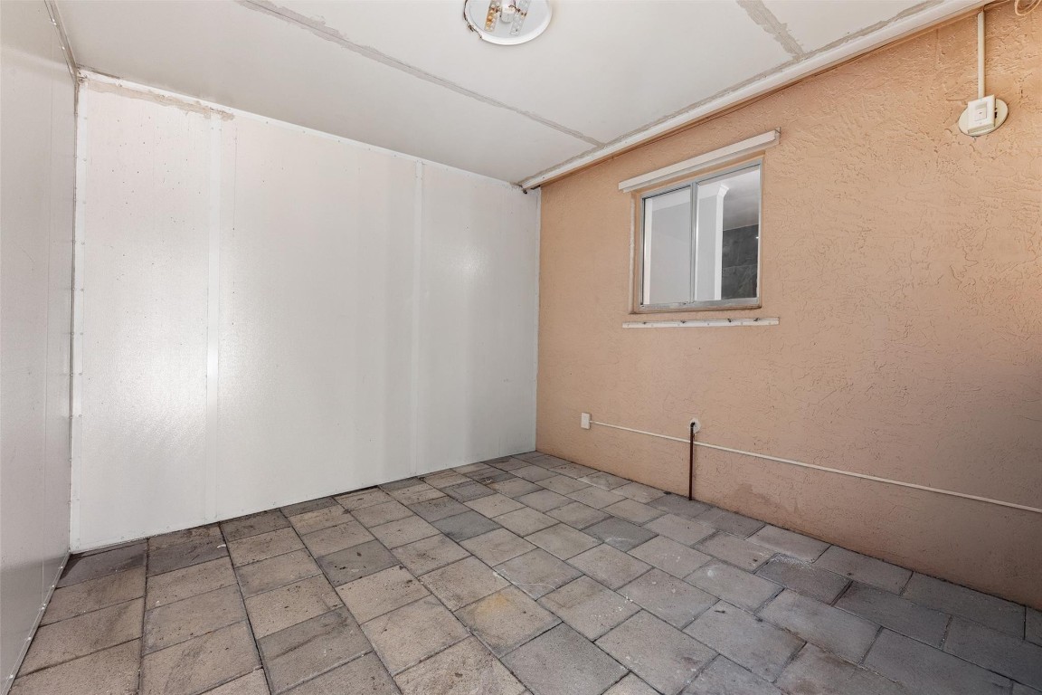 9918 Moss Pond, Boca Raton FL 33496