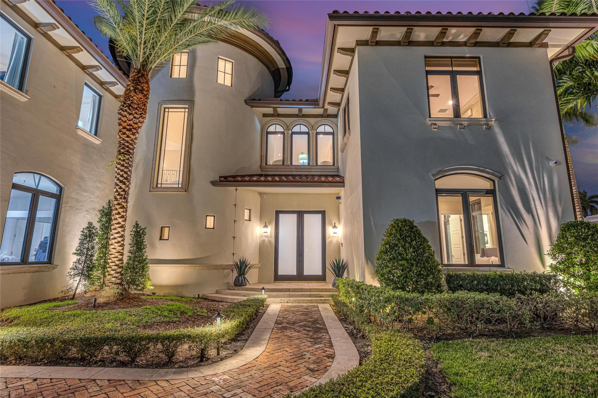 156 Fiesta, Fort Lauderdale FL 33301