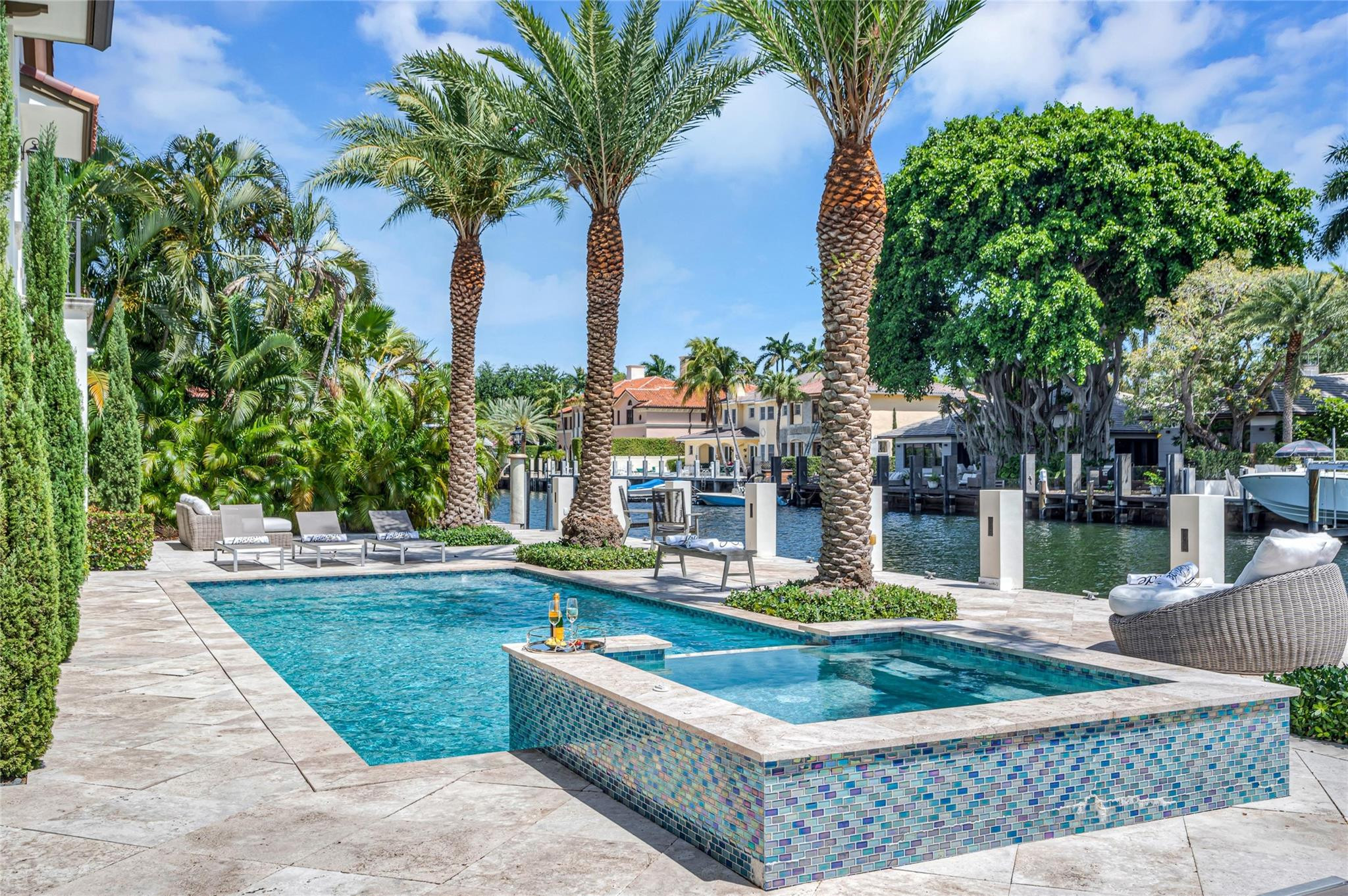 156 Fiesta, Fort Lauderdale FL 33301