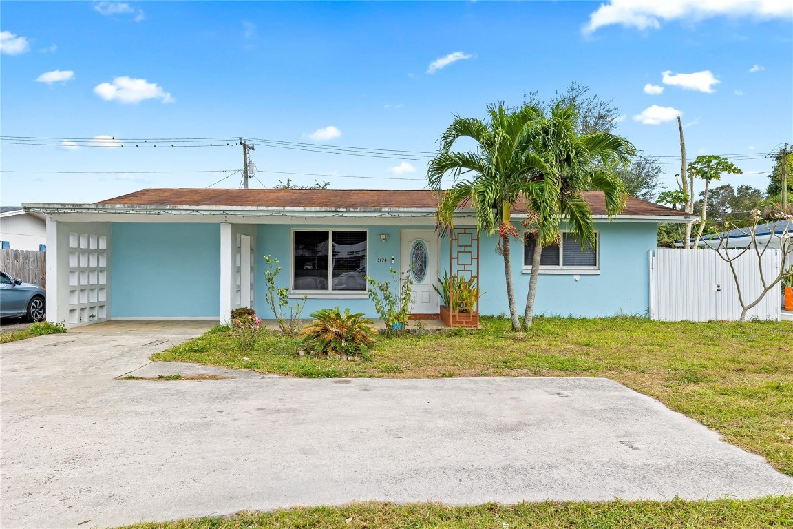 9174 N Military, Palm Beach Gardens FL 33410