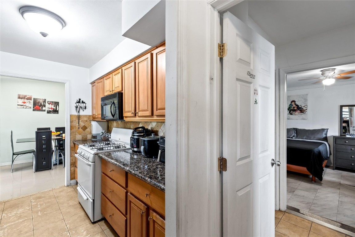 9174 N Military, Palm Beach Gardens FL 33410