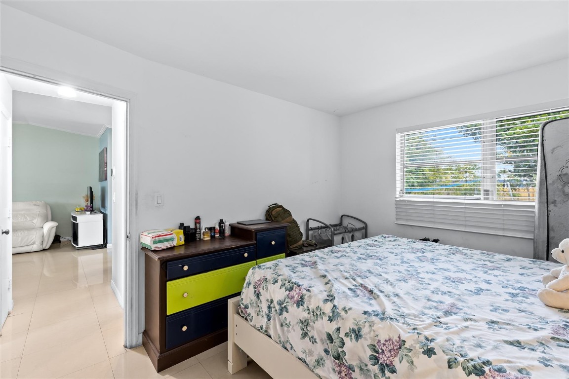 9174 N Military, Palm Beach Gardens FL 33410
