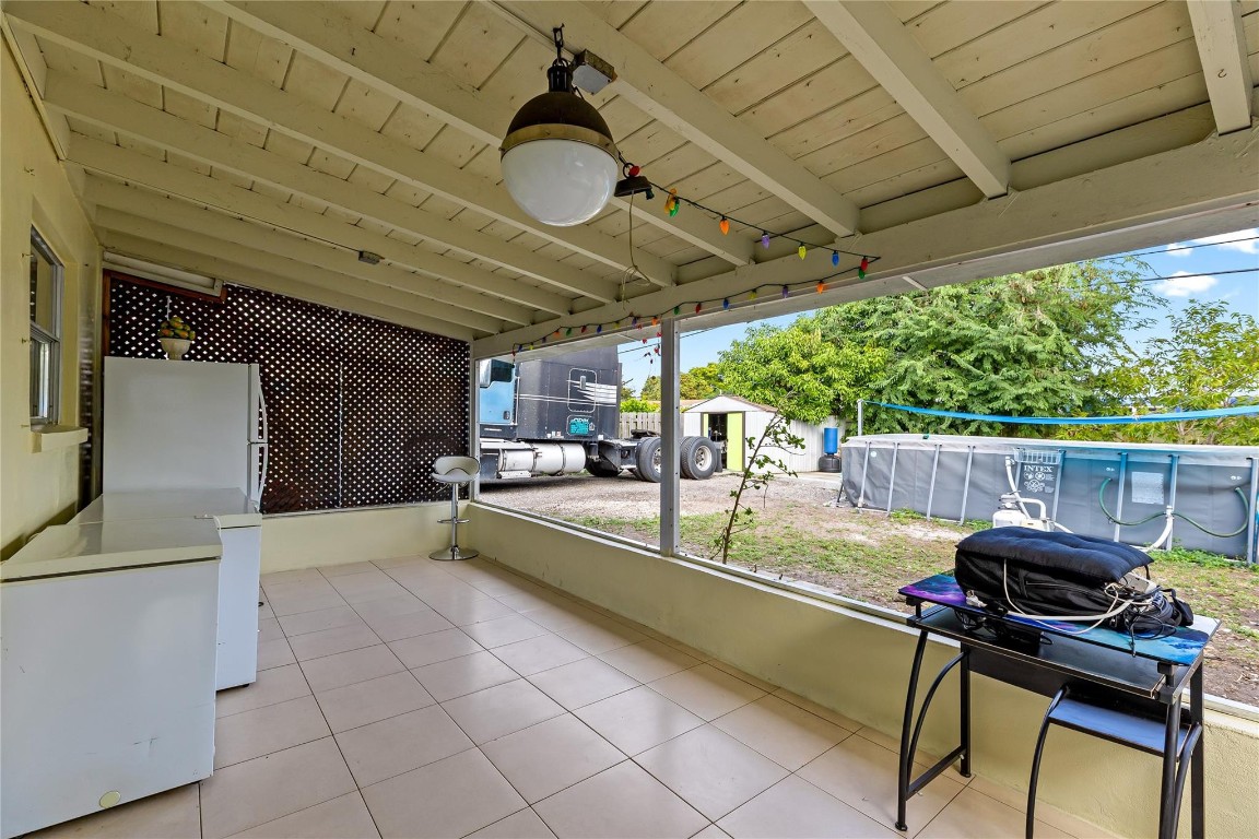 9174 N Military, Palm Beach Gardens FL 33410