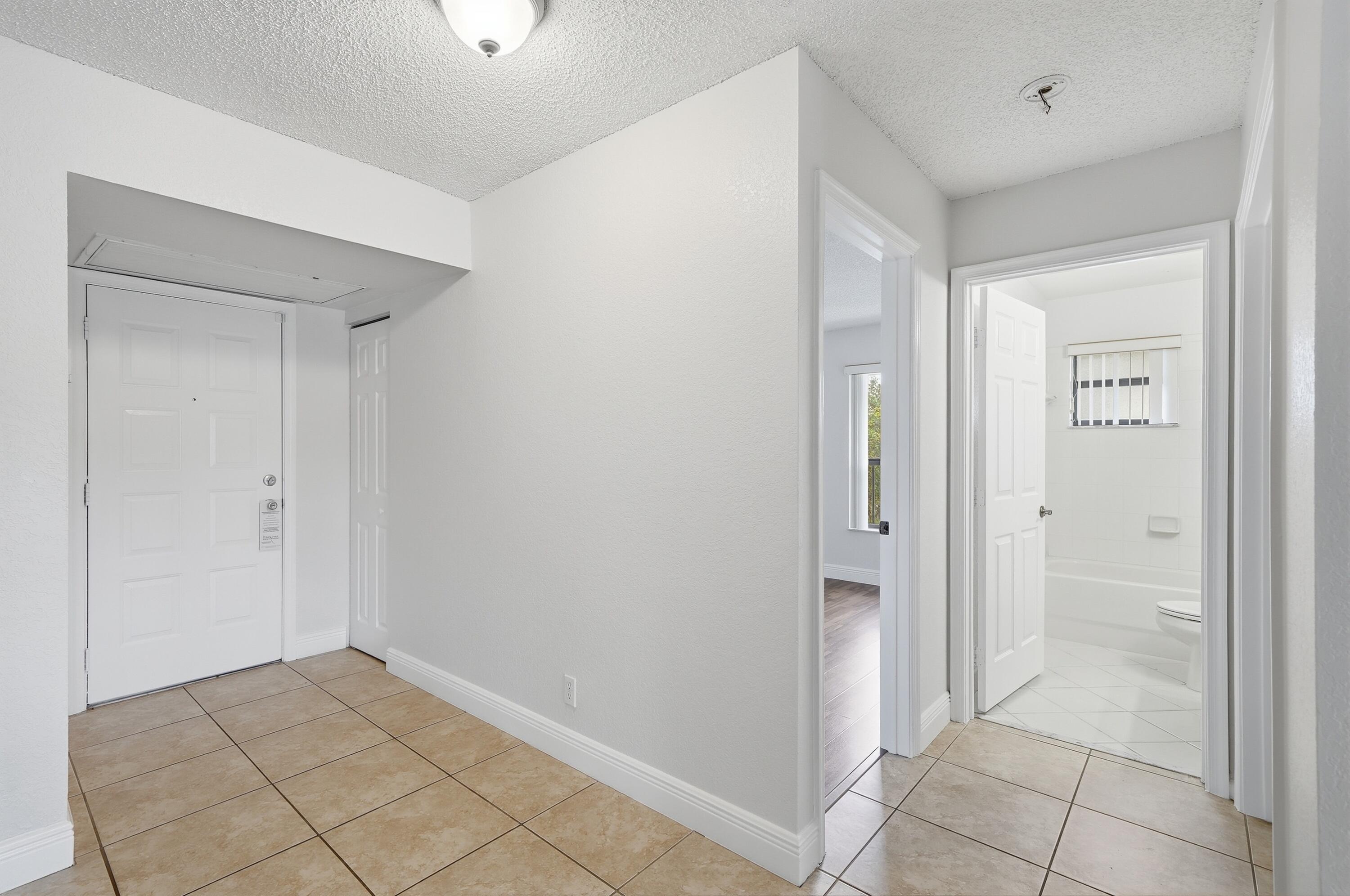 2486 NW 49th #762, Coconut Creek FL 33063