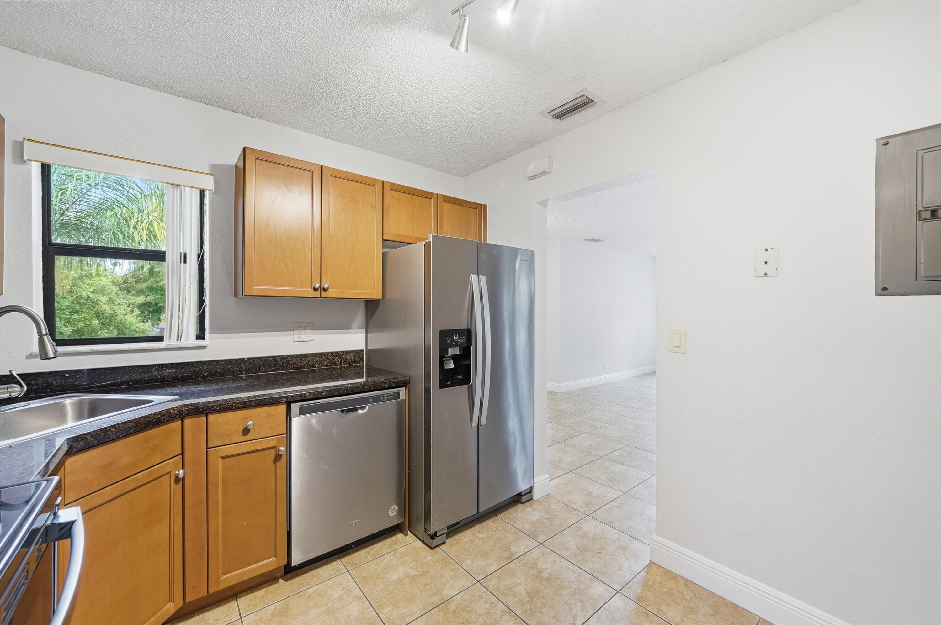 2486 NW 49th #762, Coconut Creek FL 33063