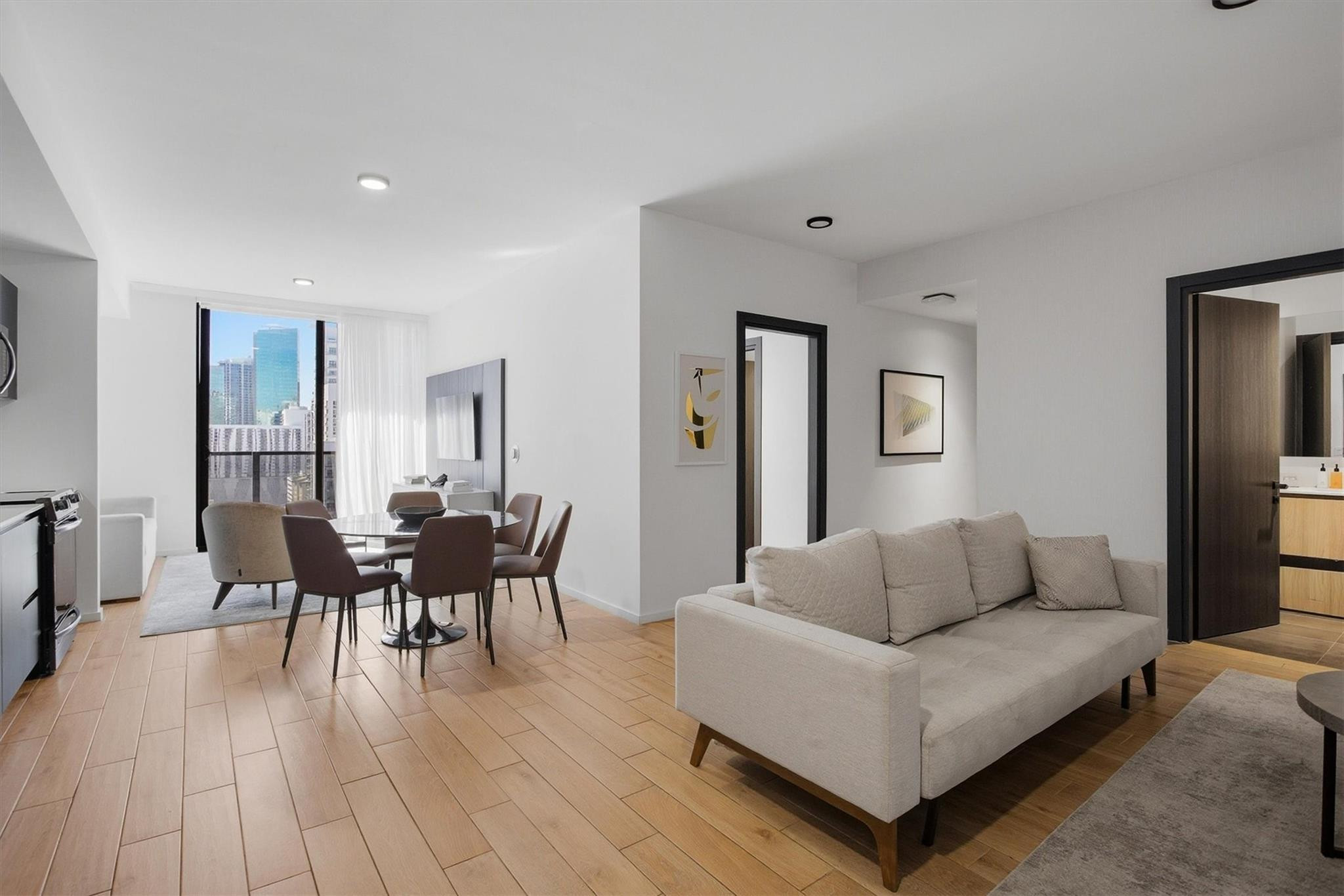 398 NE 5th #2017, Miami FL 33132