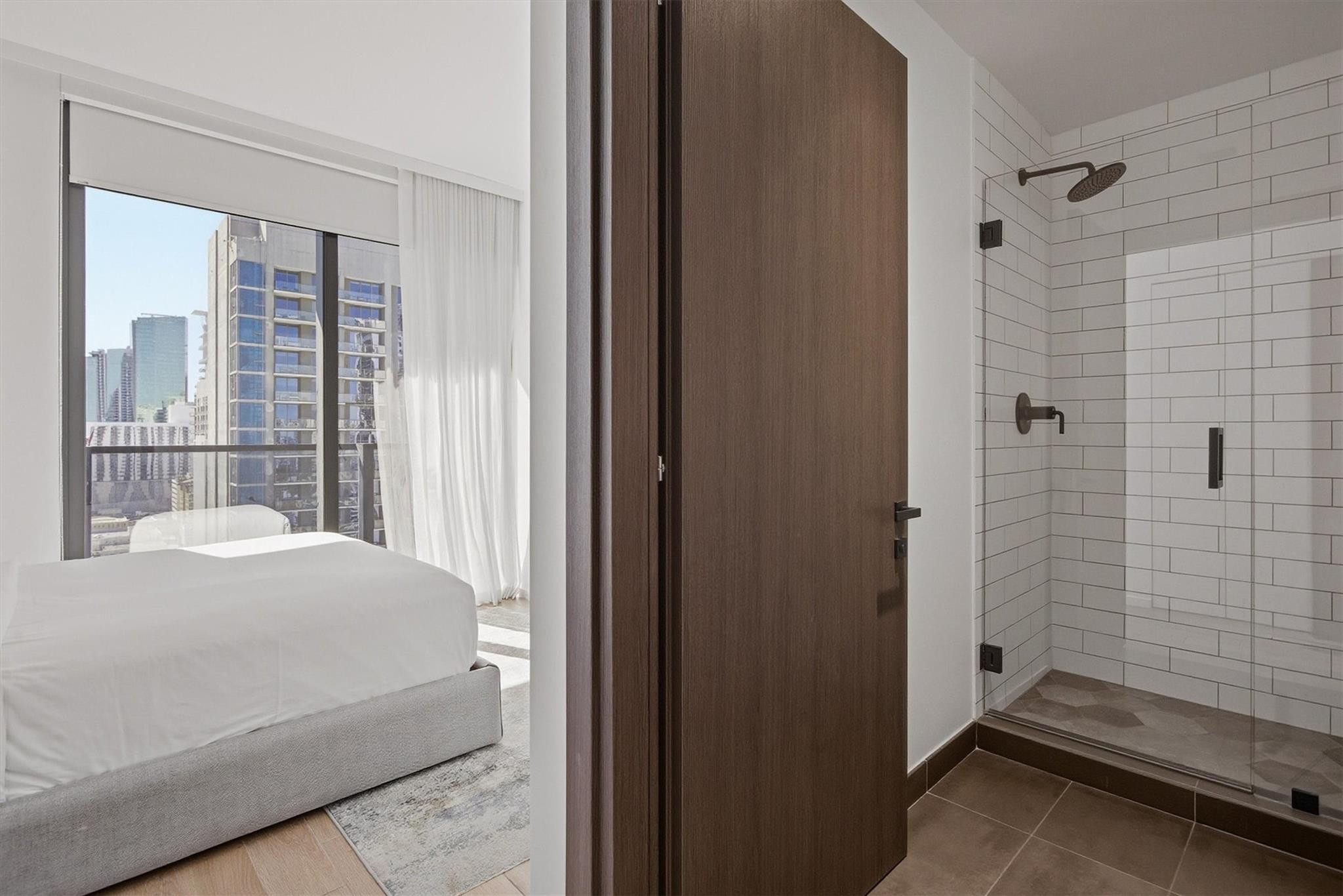 398 NE 5th #2017, Miami FL 33132