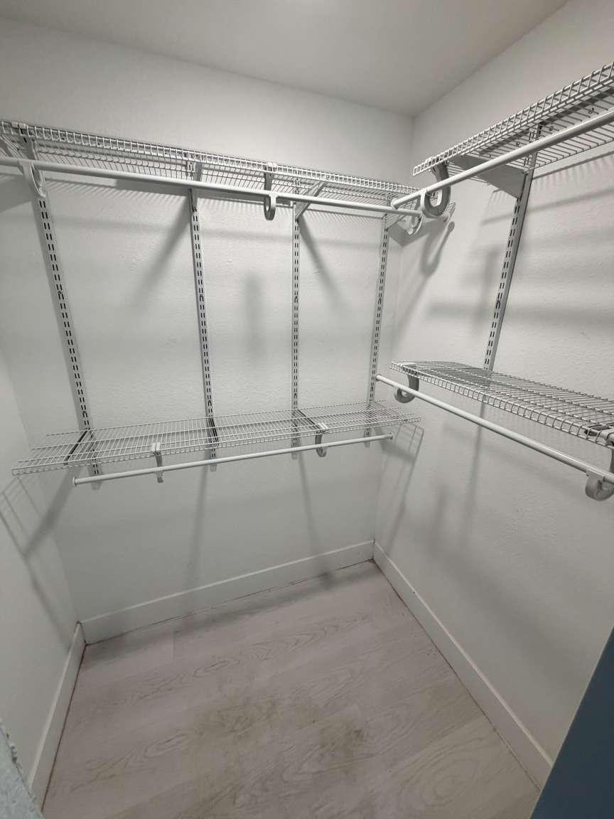 7516 NE 1st #302, Miami FL 33138