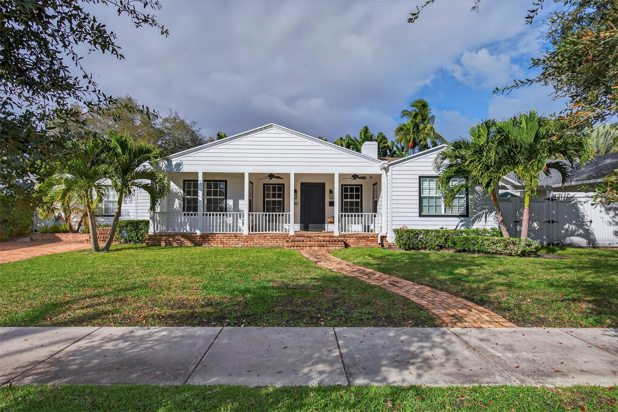 1001 SE 10th, Fort Lauderdale FL 33316