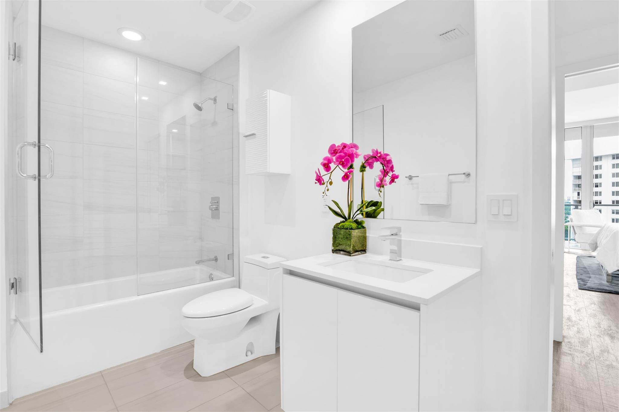 2200 N Ocean #S-906, Fort Lauderdale FL 33305