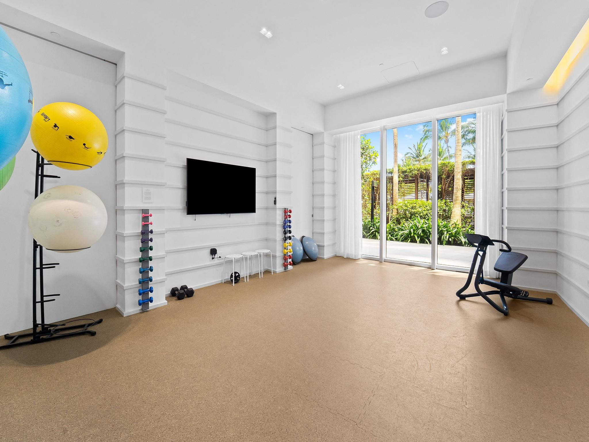 2200 N Ocean #S-906, Fort Lauderdale FL 33305