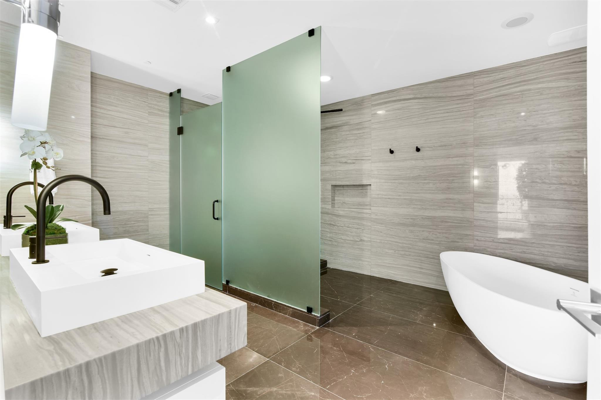 2200 N Ocean #S-906, Fort Lauderdale FL 33305