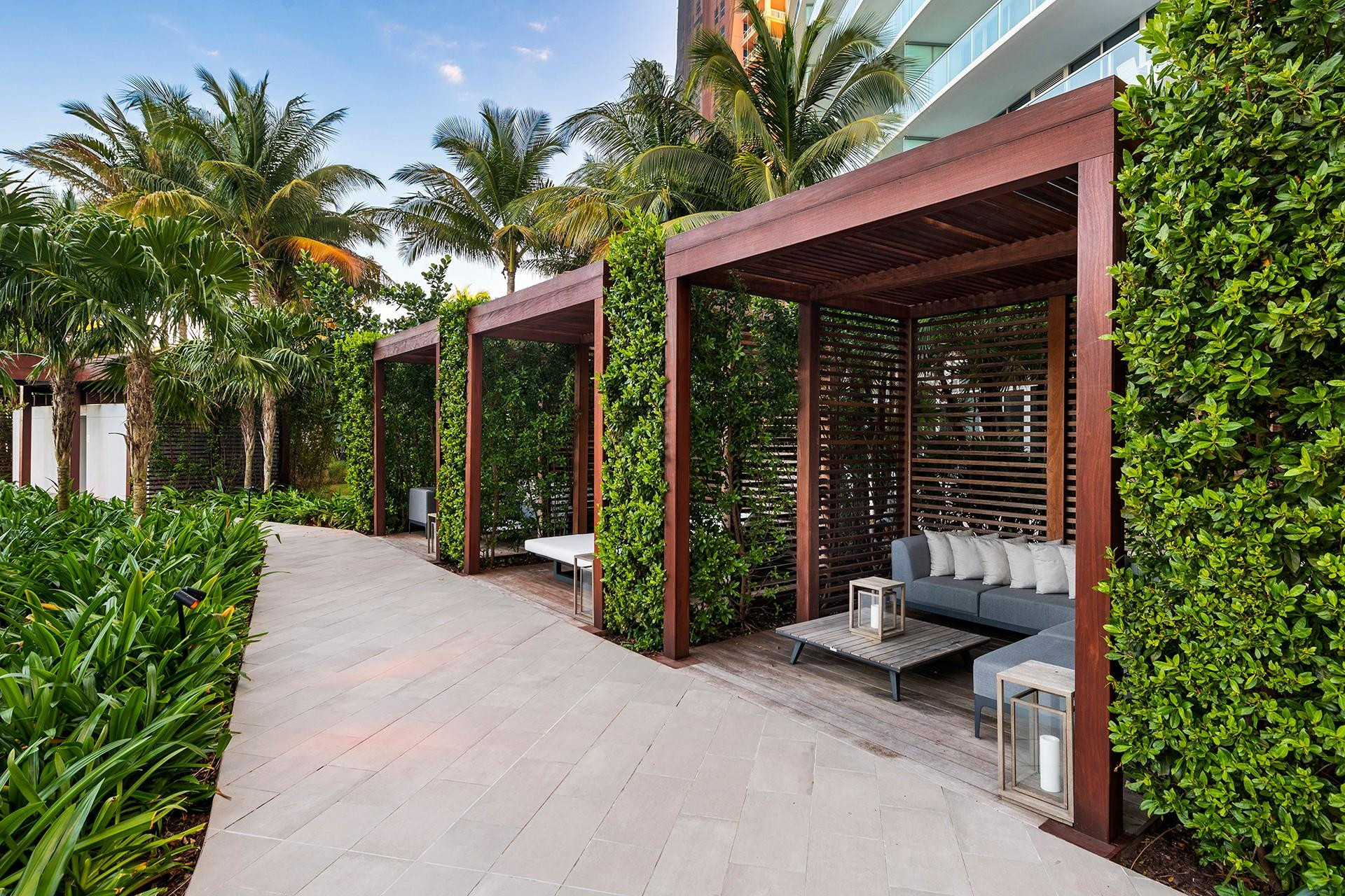 2200 N Ocean #S-906, Fort Lauderdale FL 33305