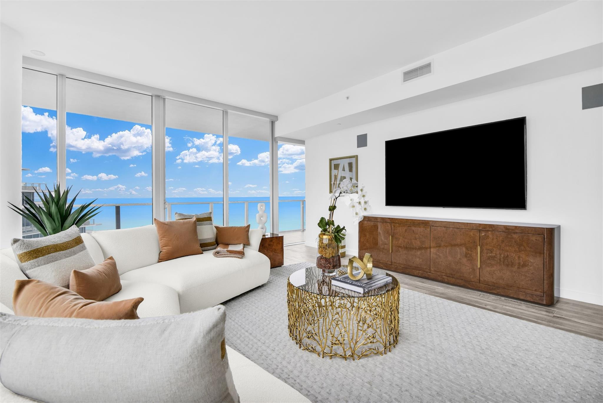 2200 N Ocean #S-906, Fort Lauderdale FL 33305