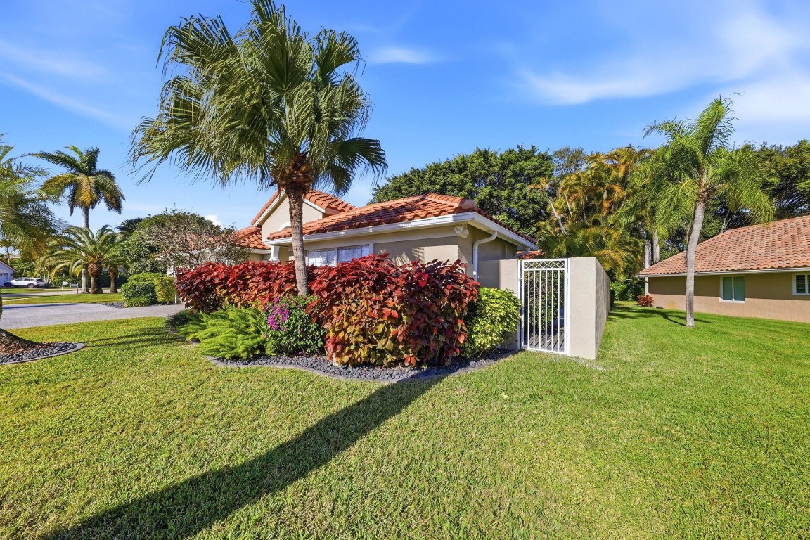 19149 Cloister Lake, Boca Raton FL 33498