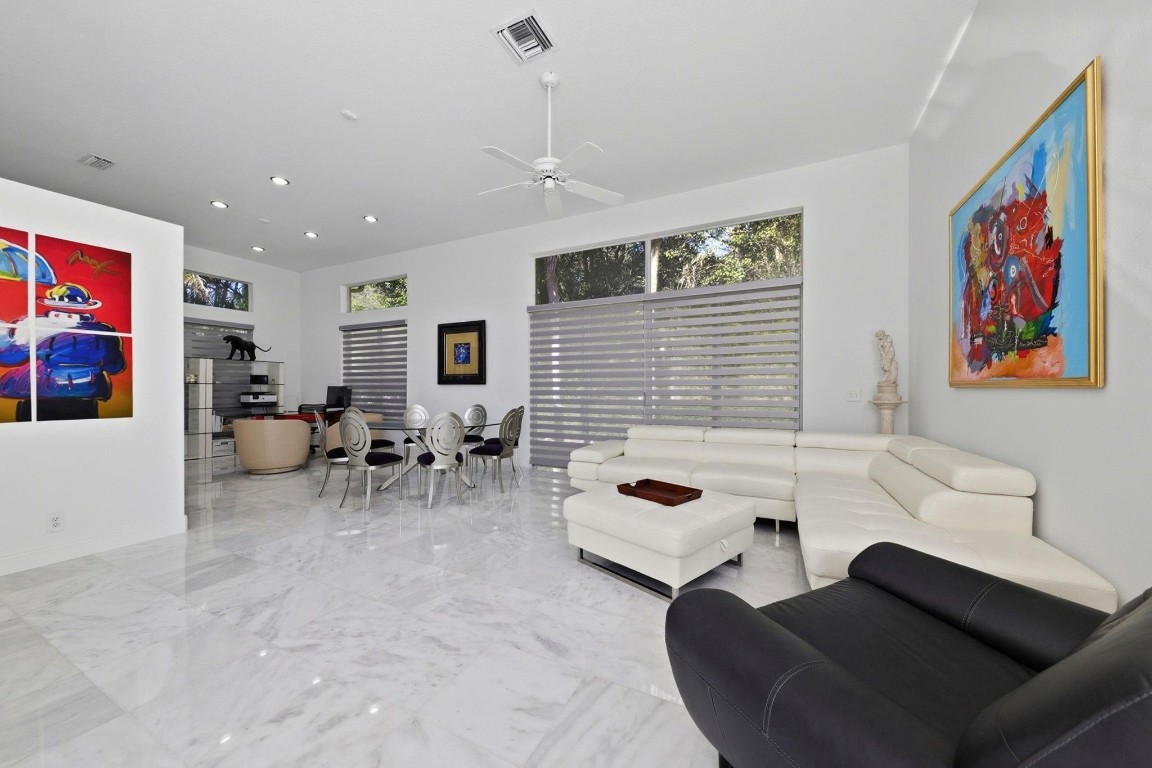 19149 Cloister Lake, Boca Raton FL 33498