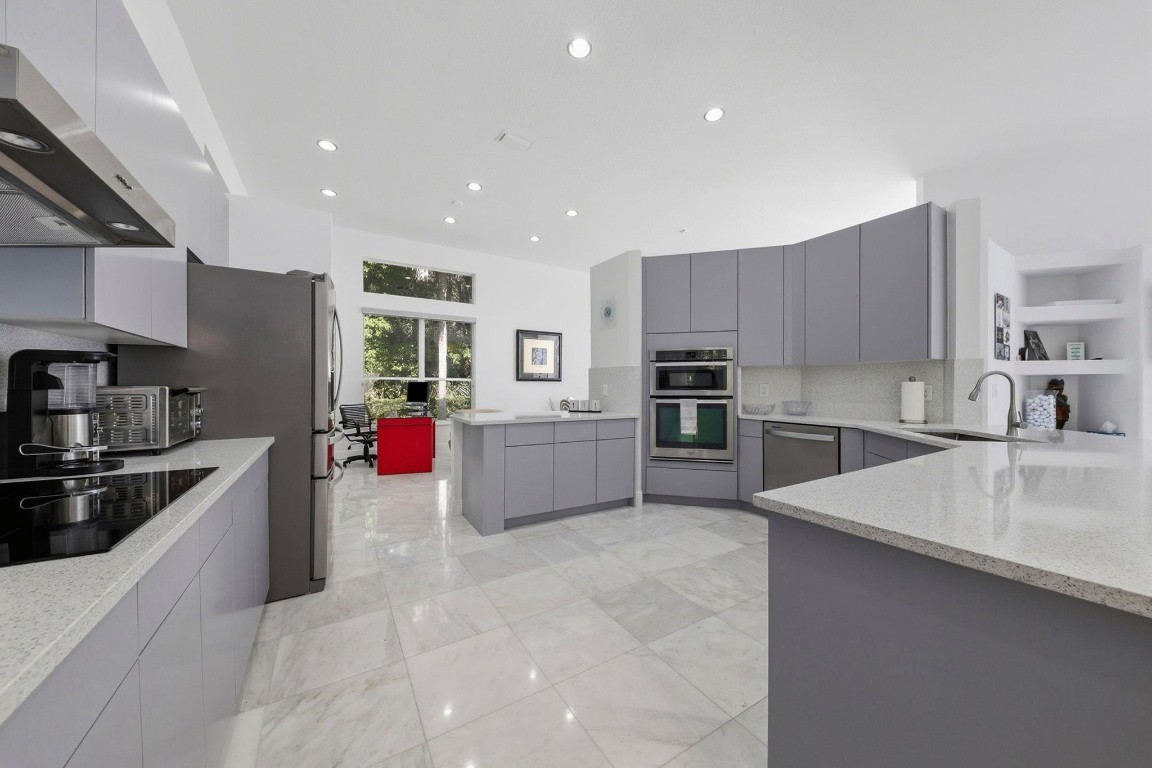 19149 Cloister Lake, Boca Raton FL 33498