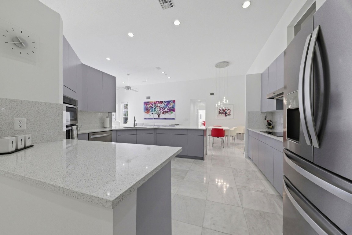 19149 Cloister Lake, Boca Raton FL 33498