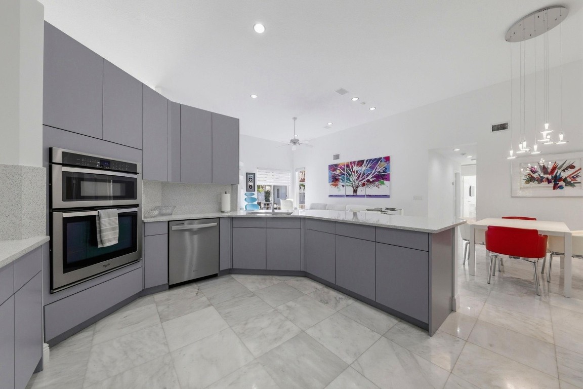 19149 Cloister Lake, Boca Raton FL 33498