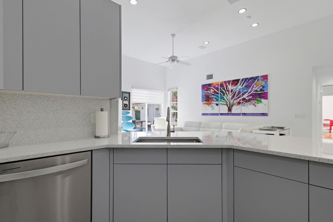19149 Cloister Lake, Boca Raton FL 33498
