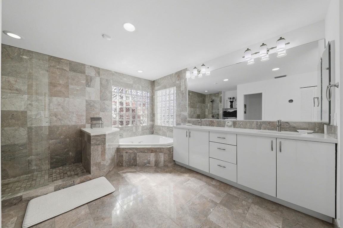 19149 Cloister Lake, Boca Raton FL 33498