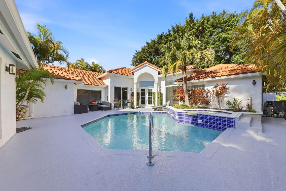 19149 Cloister Lake, Boca Raton FL 33498