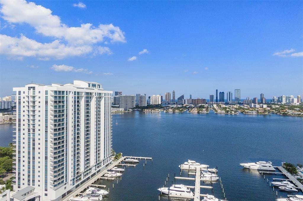 17301 Biscayne #Ph 7, Aventura FL 33160