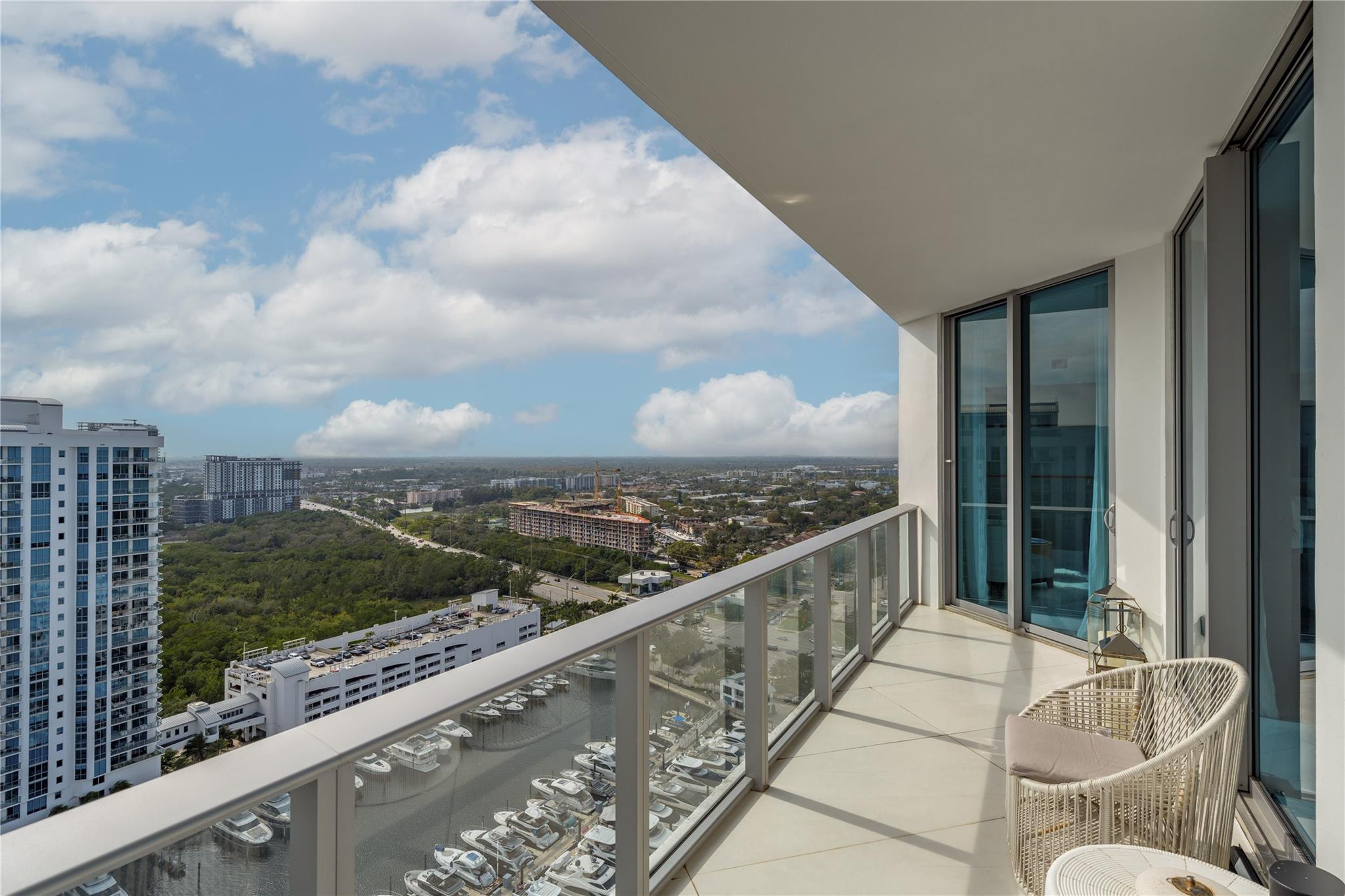 17301 Biscayne #Ph 7, Aventura FL 33160