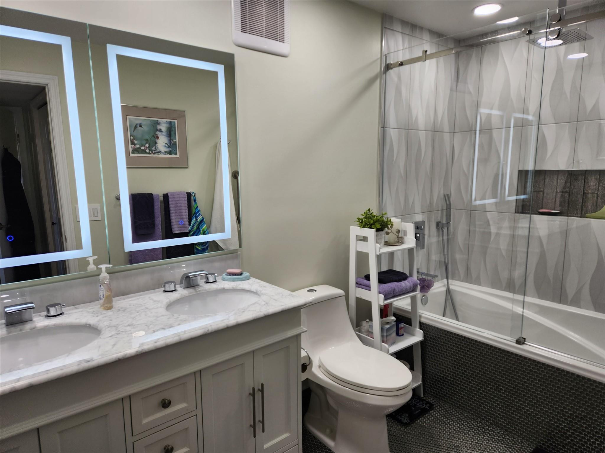 16100 Golf Club #301, Weston FL 33326