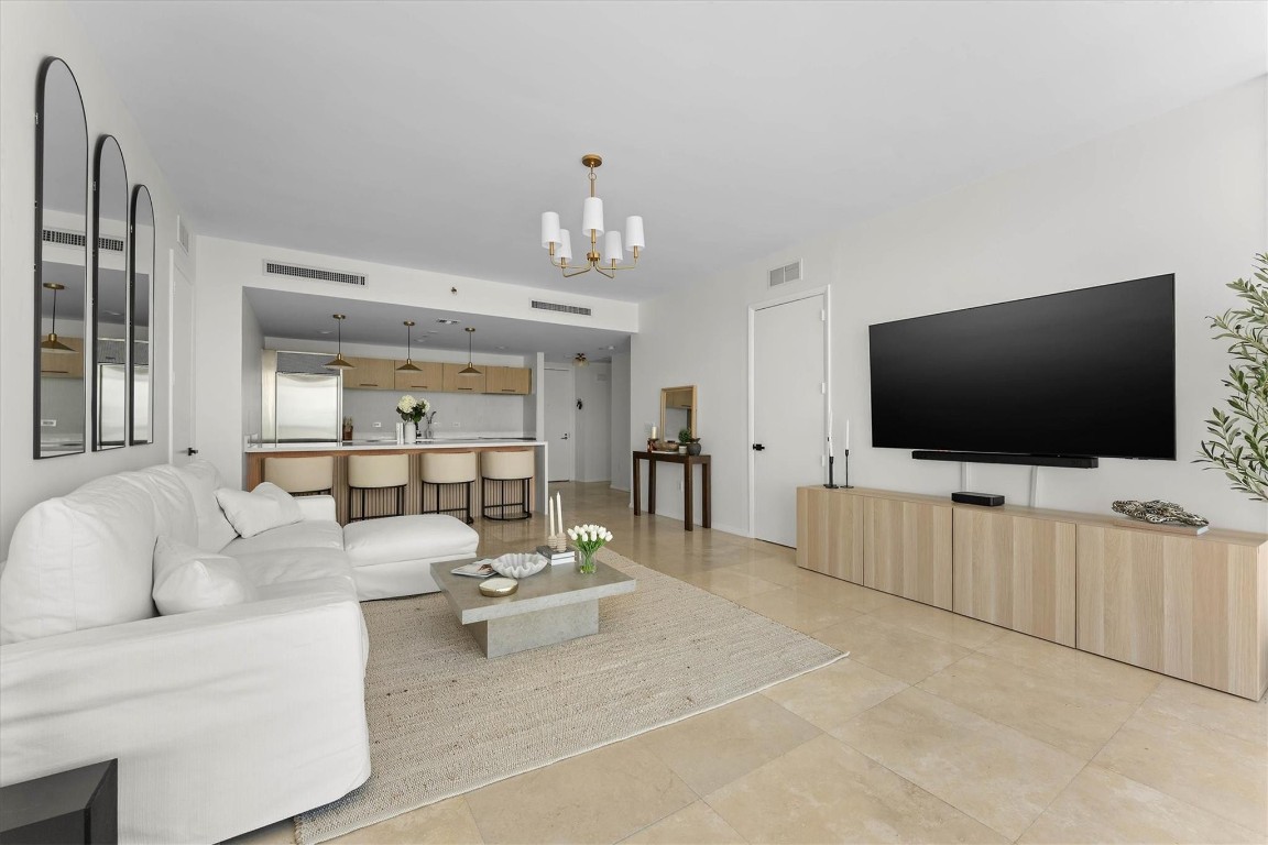 1040 Biscayne #3906, Miami FL 33132