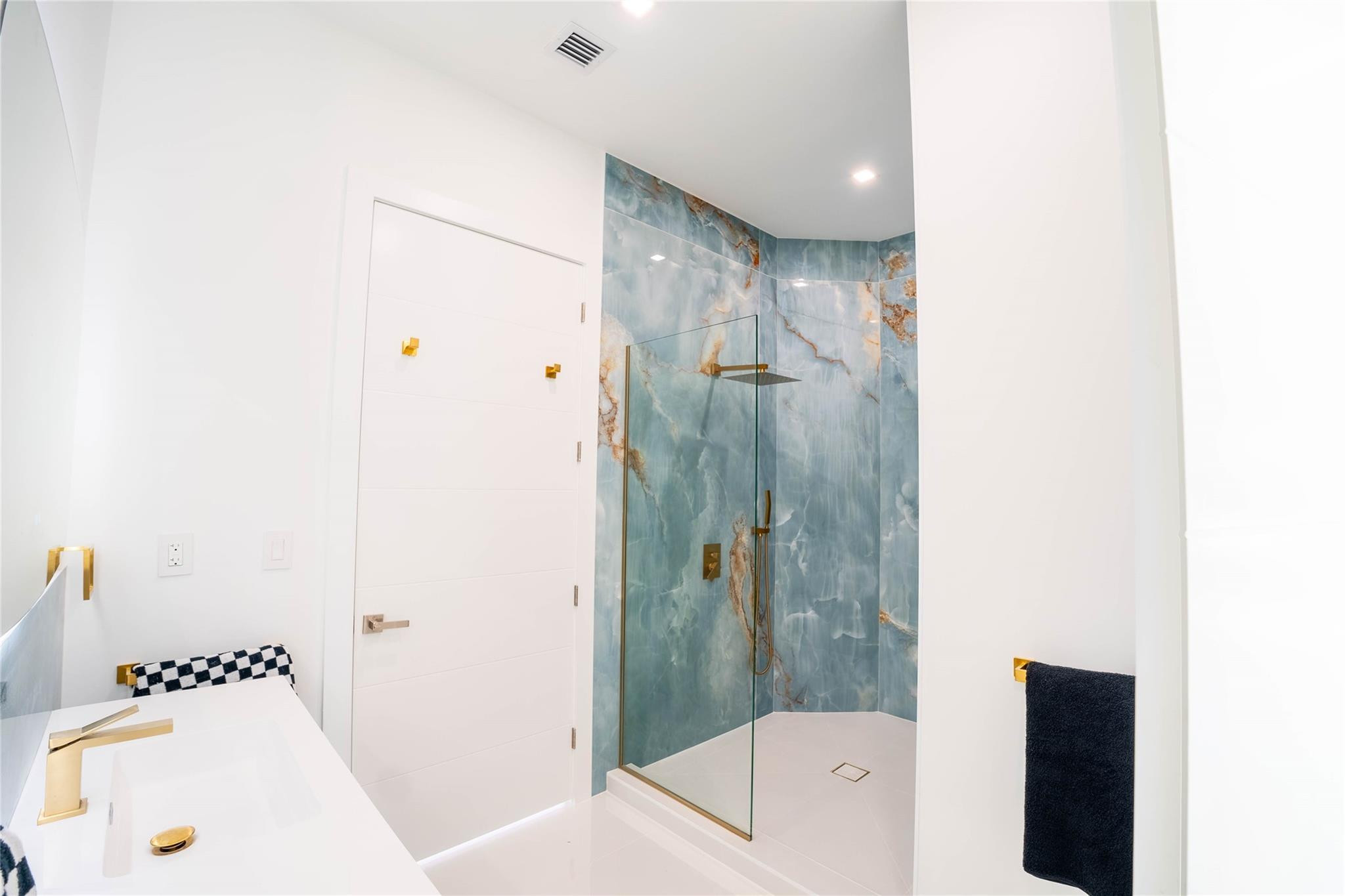 1205 Avocado, Fort Lauderdale FL 33315