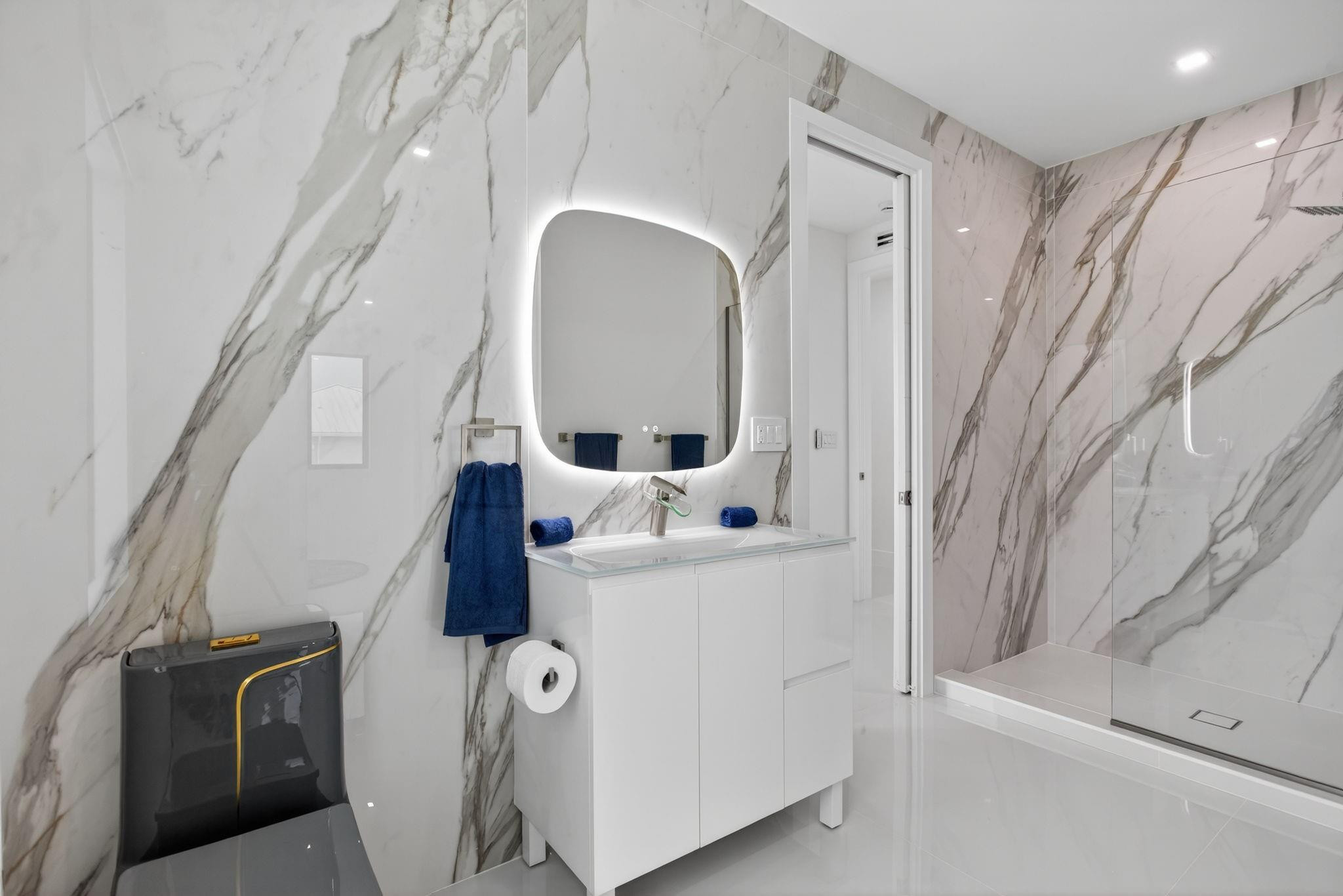 1205 Avocado, Fort Lauderdale FL 33315