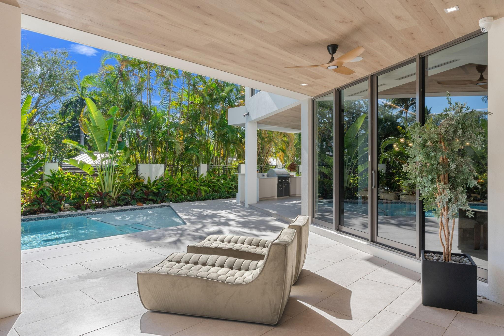 2035 Intracoastal, Fort Lauderdale FL 33305