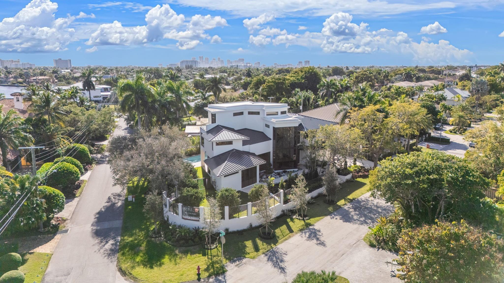 2035 Intracoastal, Fort Lauderdale FL 33305