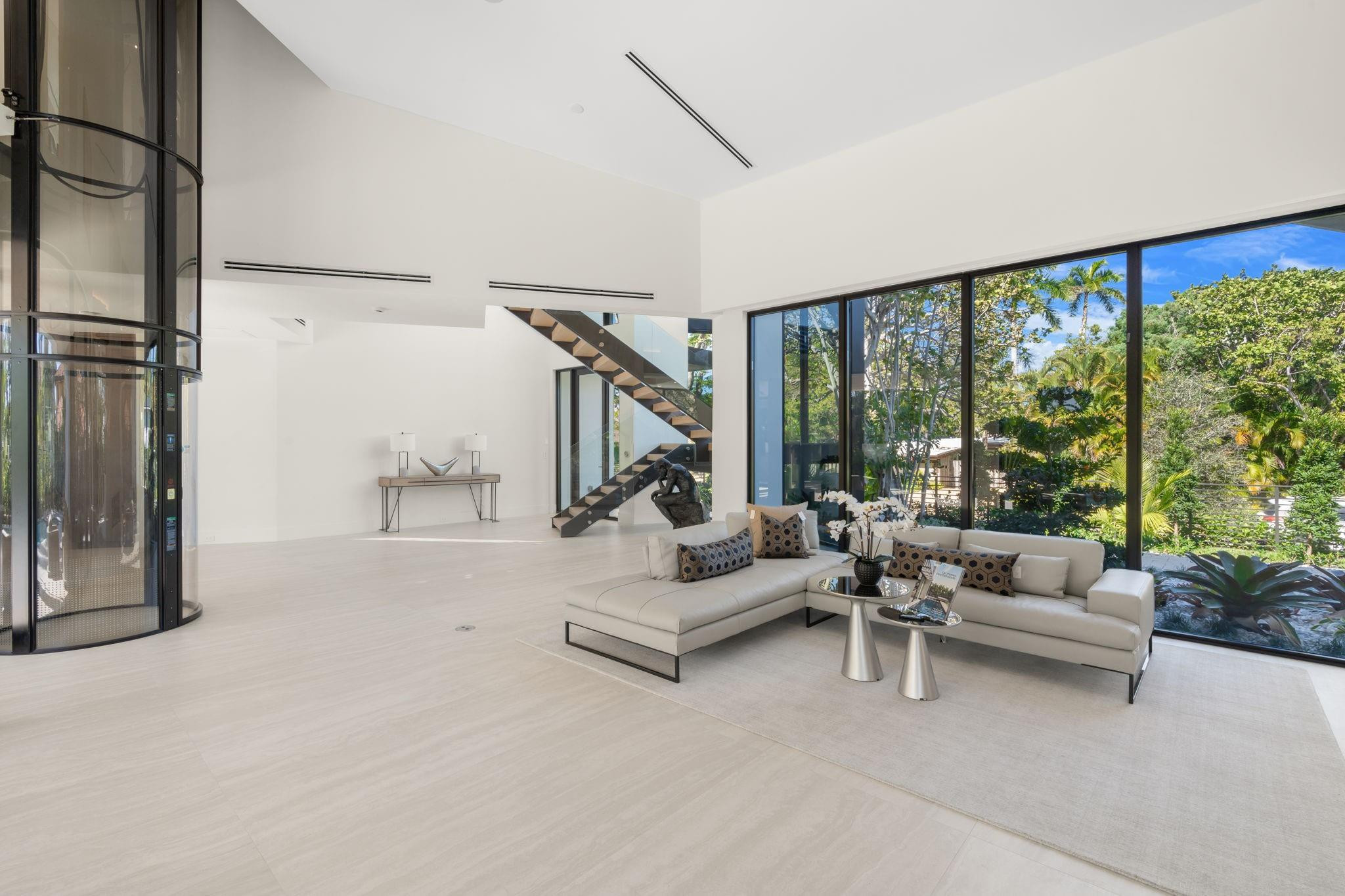 2035 Intracoastal, Fort Lauderdale FL 33305