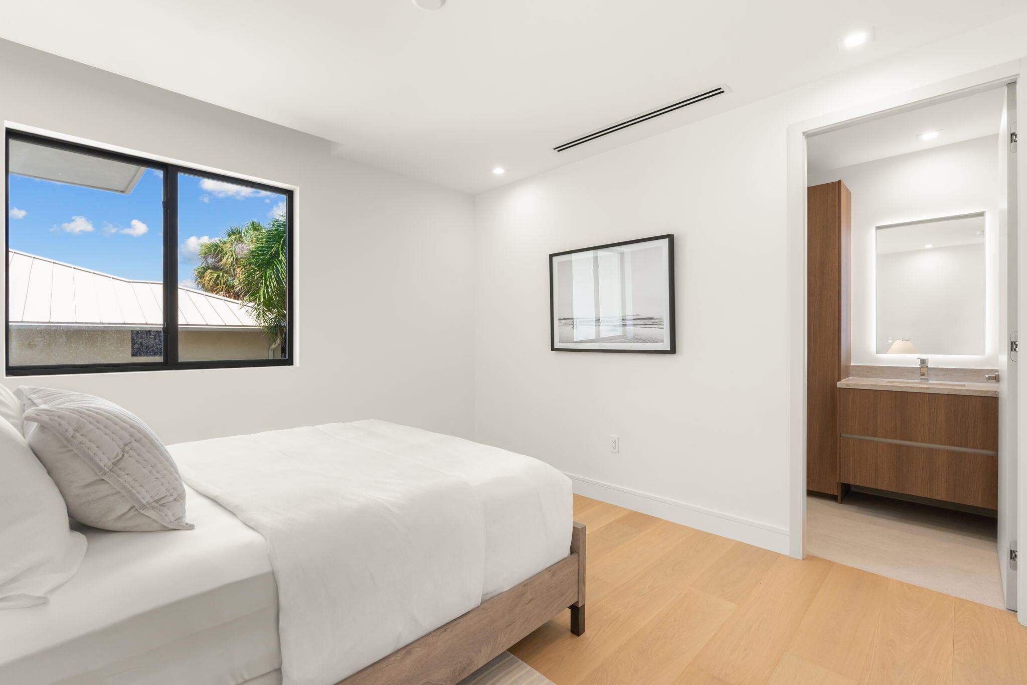 2035 Intracoastal, Fort Lauderdale FL 33305