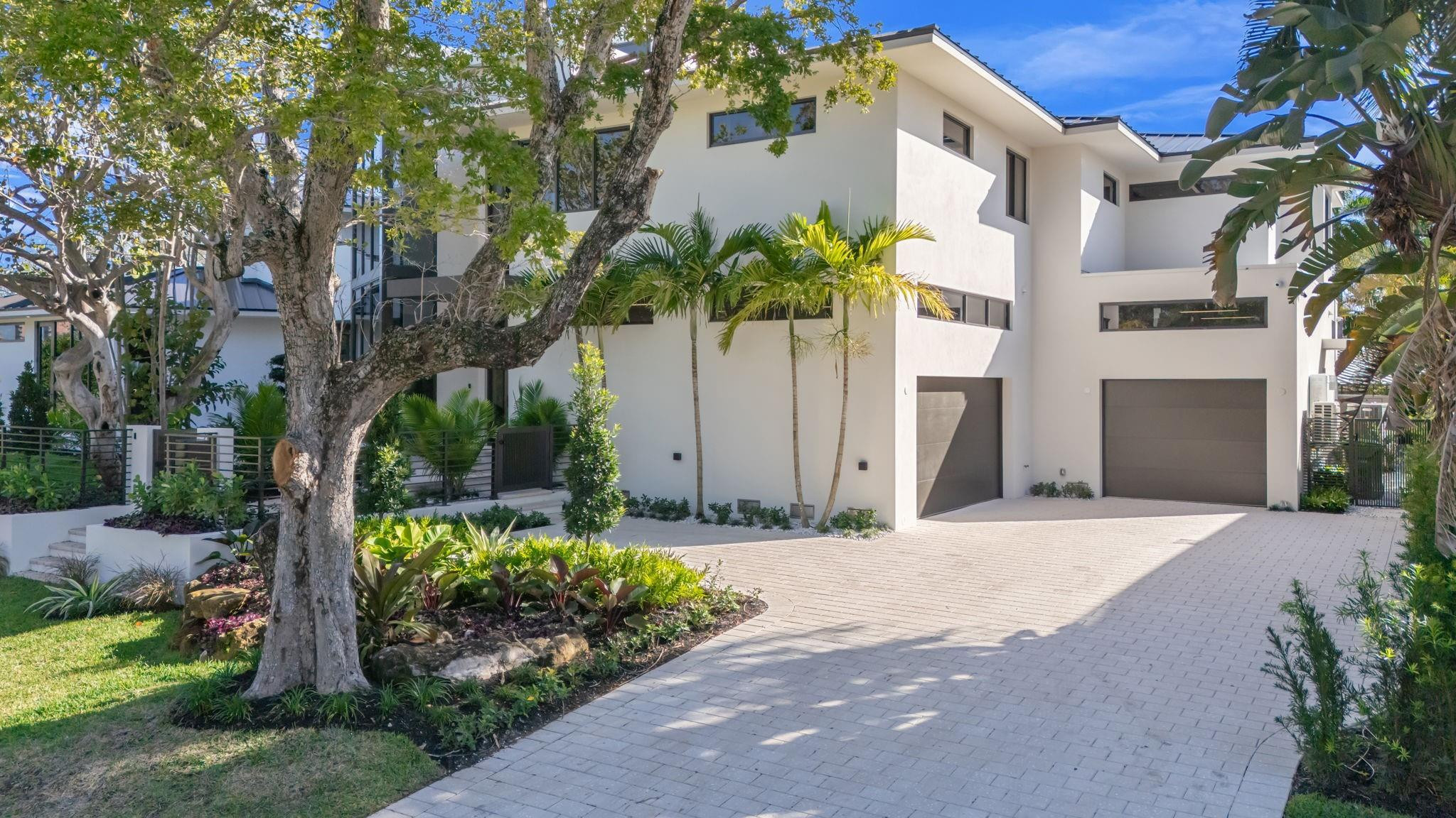 2035 Intracoastal, Fort Lauderdale FL 33305