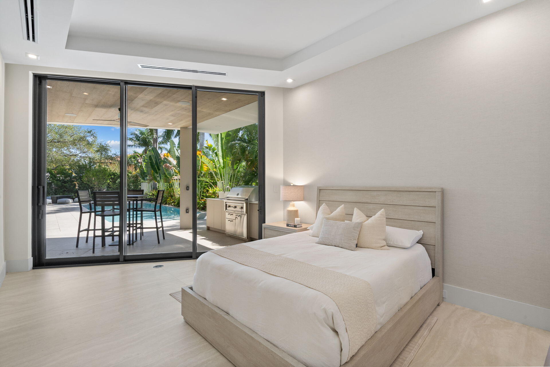 2035 Intracoastal, Fort Lauderdale FL 33305