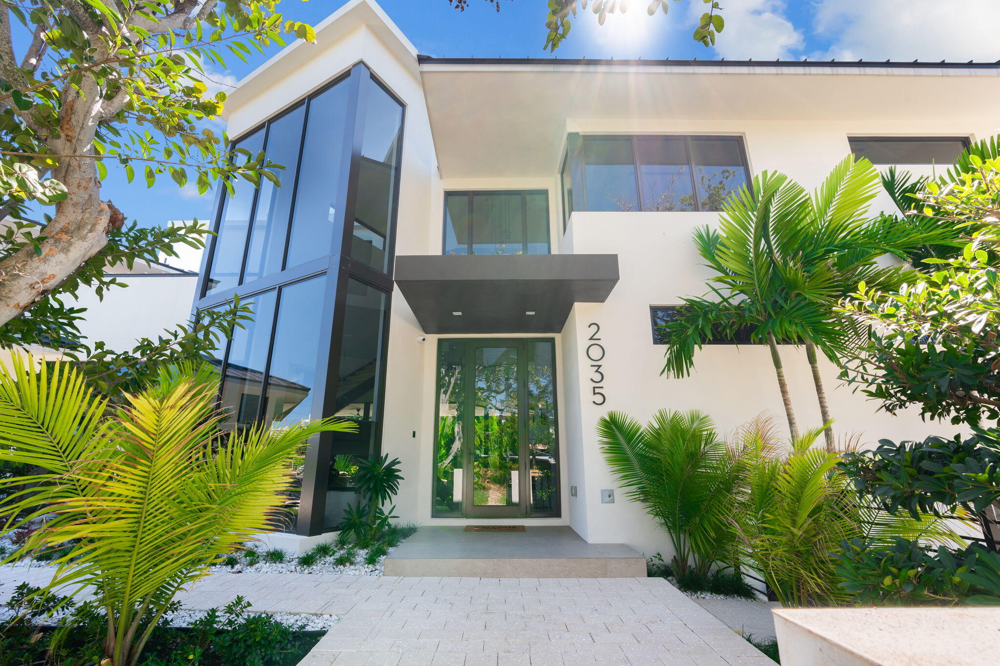 2035 Intracoastal, Fort Lauderdale FL 33305