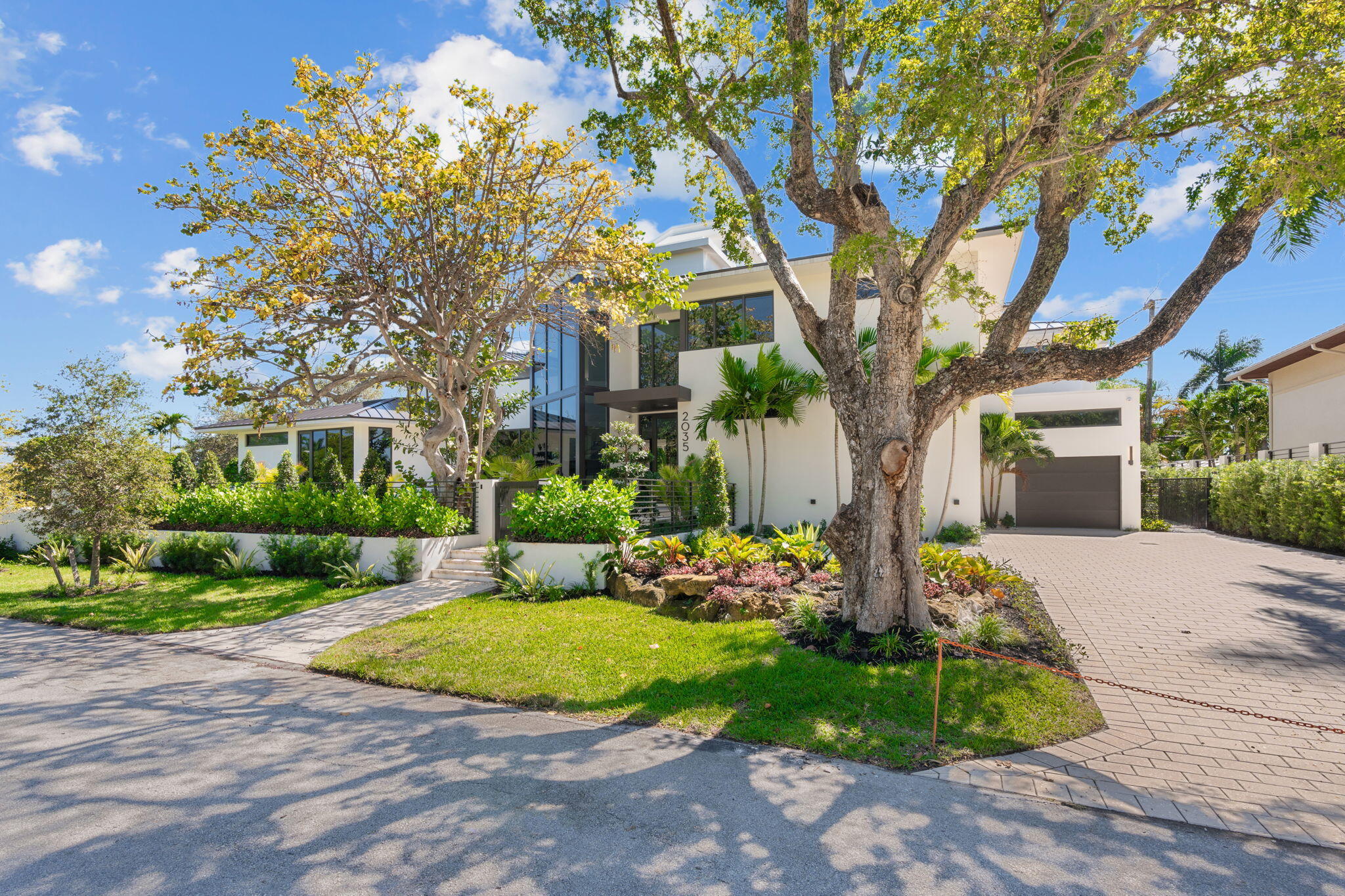 2035 Intracoastal, Fort Lauderdale FL 33305