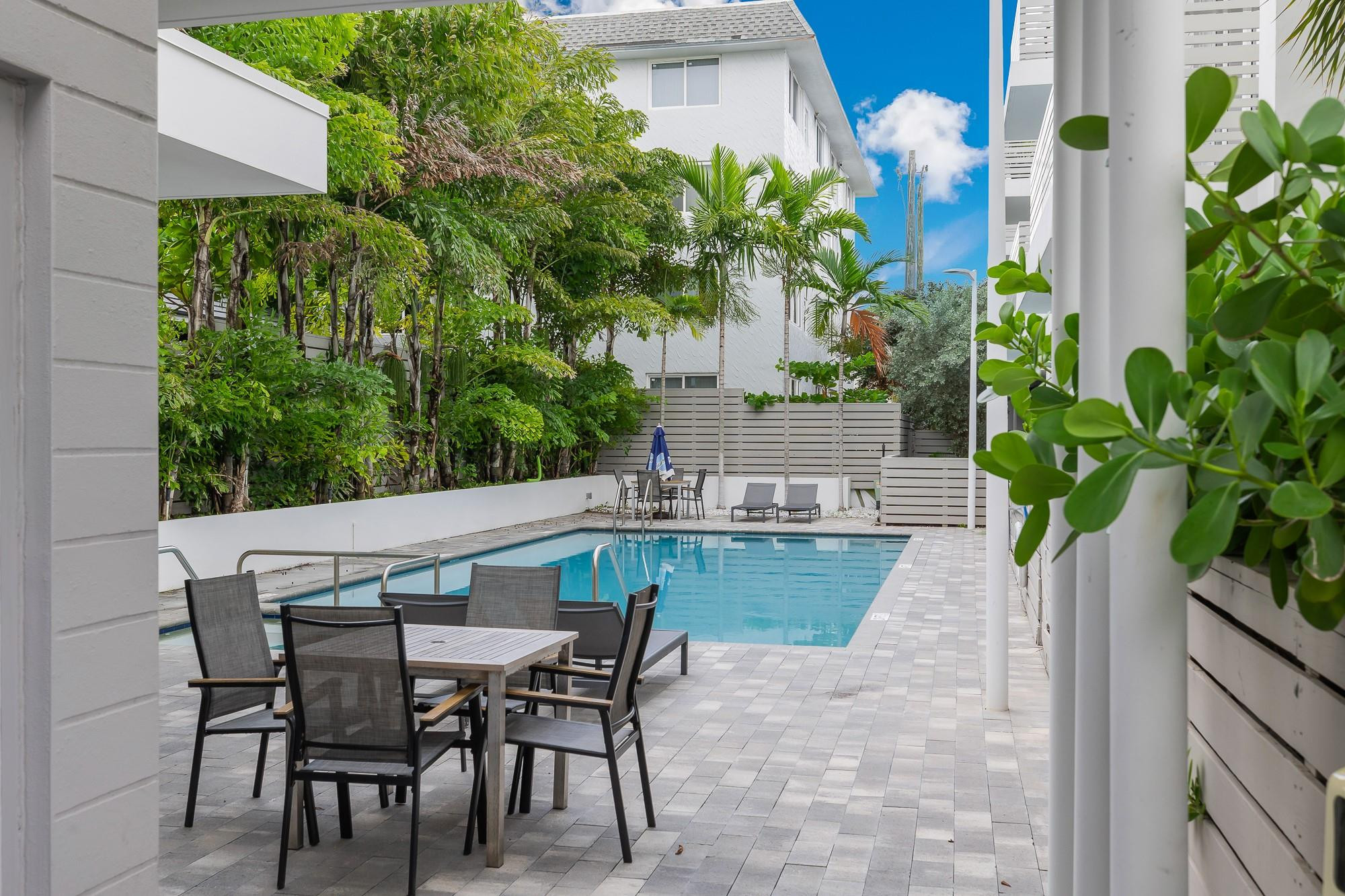 1371 N Ocean, Pompano Beach FL 33062