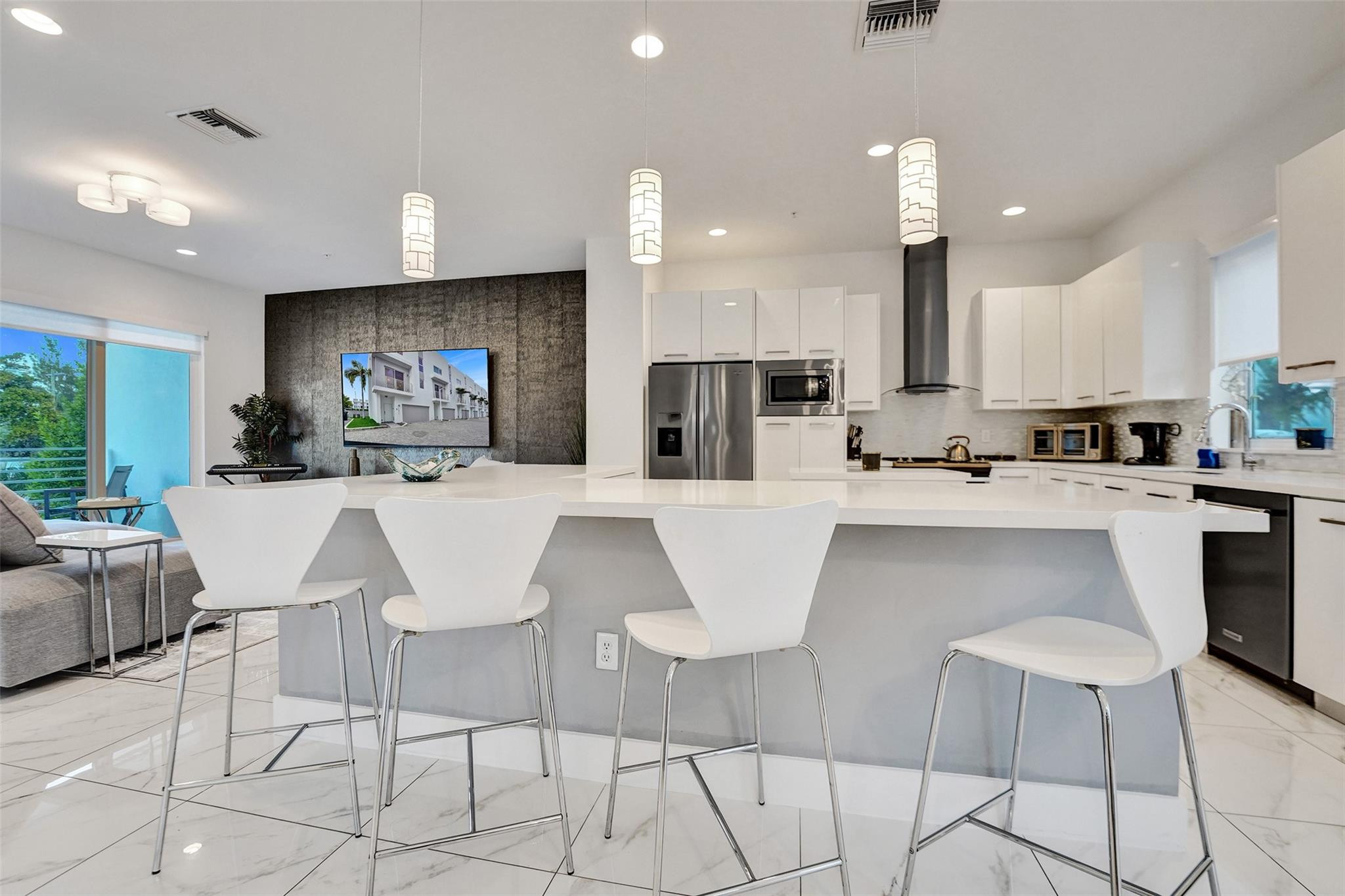 1371 N Ocean, Pompano Beach FL 33062