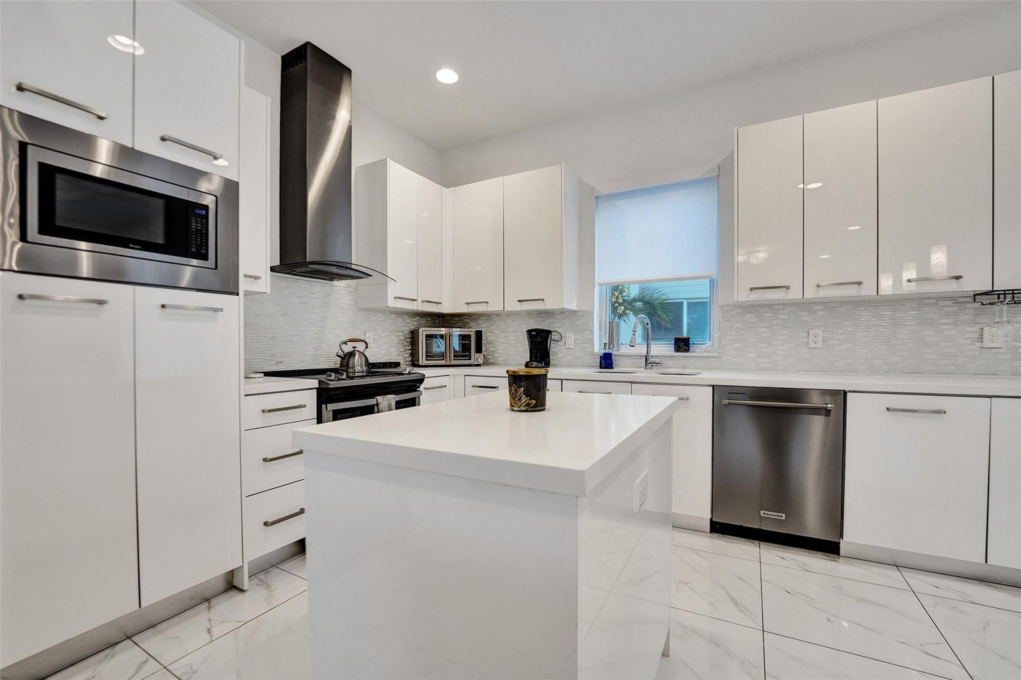 1371 N Ocean, Pompano Beach FL 33062
