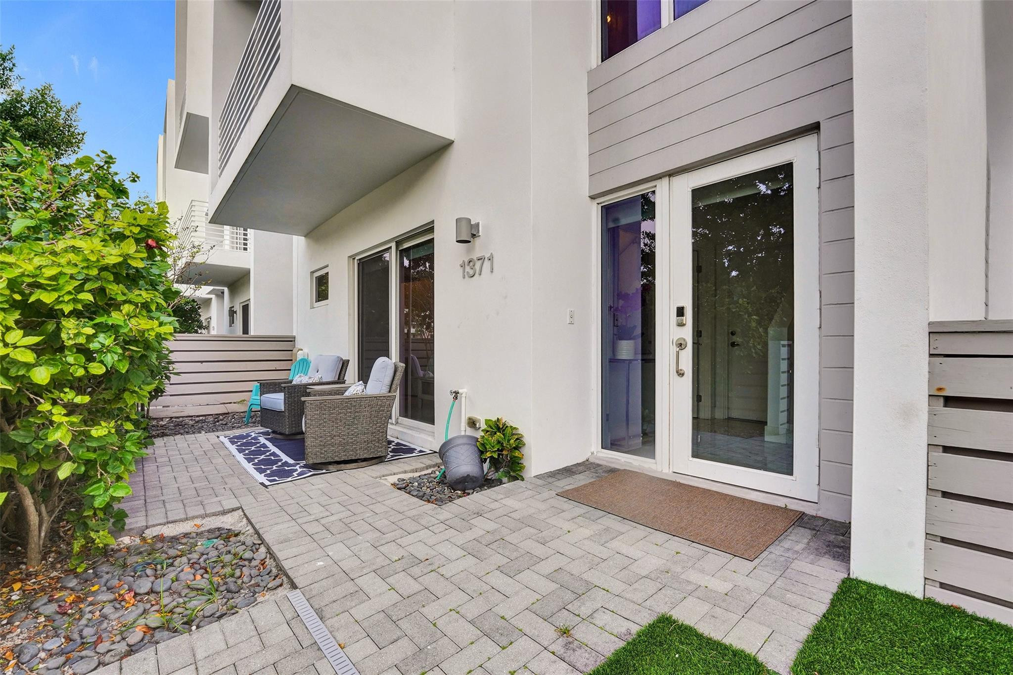 1371 N Ocean, Pompano Beach FL 33062